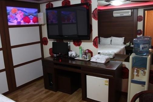 Picasso Motel Jongno سيول الغرفة الصورة