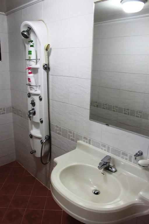 Picasso Motel Jongno سيول الغرفة الصورة